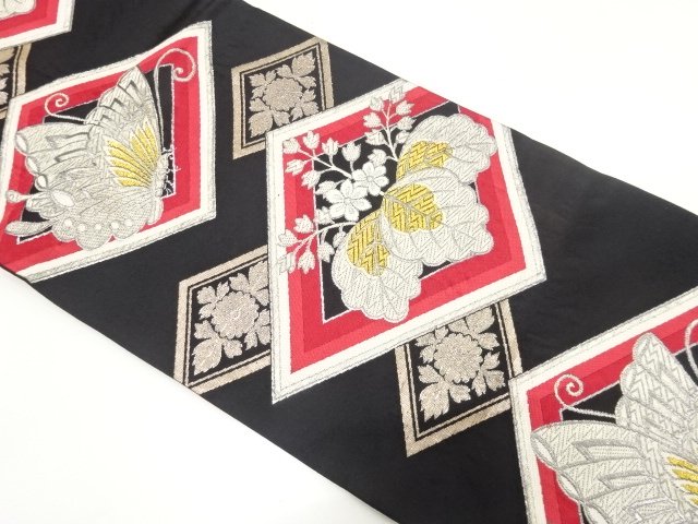 JAPANESE KIMONO / ANTIQUE DIAMOND-SHAPED BUTTERFLY / PAULOWNIA PATTERN
